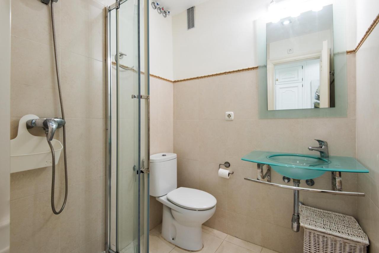Rentandhomes Beachfront Marbella Center Экстерьер фото
