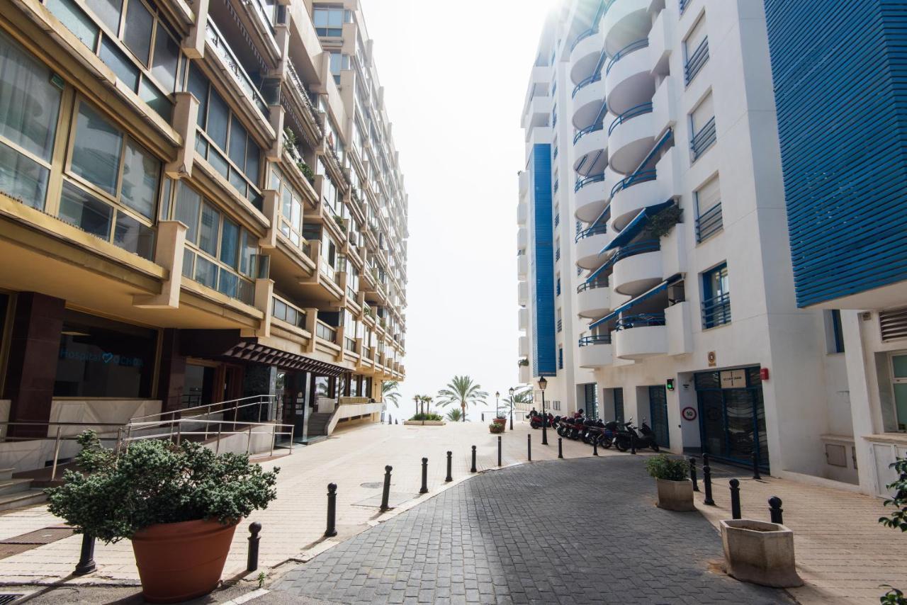 Rentandhomes Beachfront Marbella Center Экстерьер фото